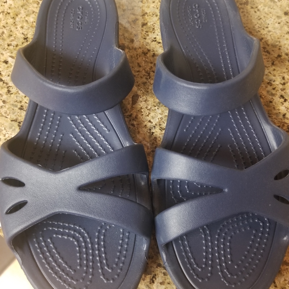 Women's shoes